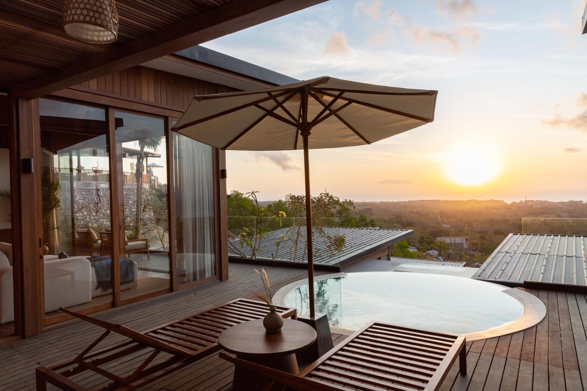 Ocean View Villas By Gruen أُلُواتو المظهر الخارجي الصورة