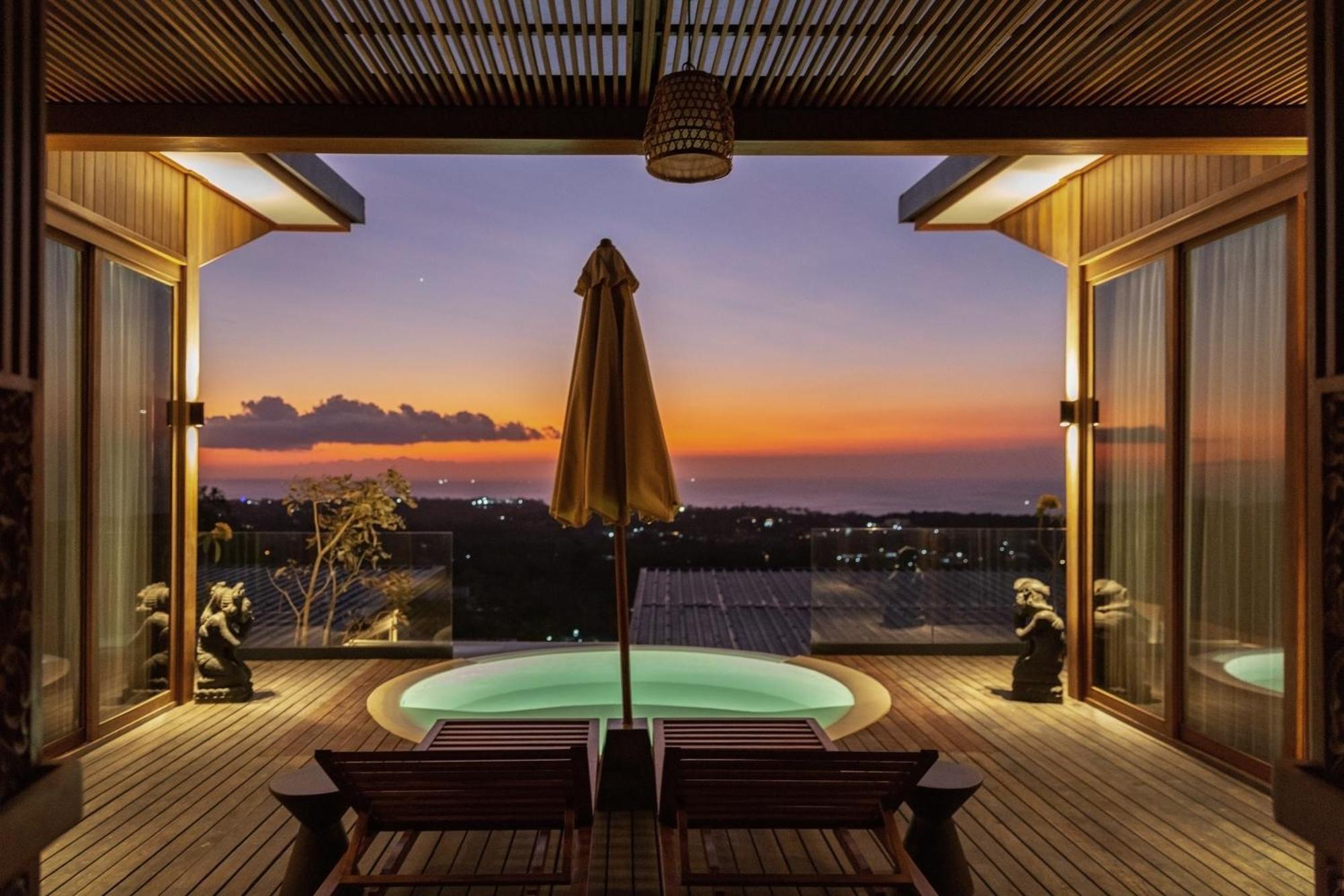Ocean View Villas By Gruen أُلُواتو المظهر الخارجي الصورة