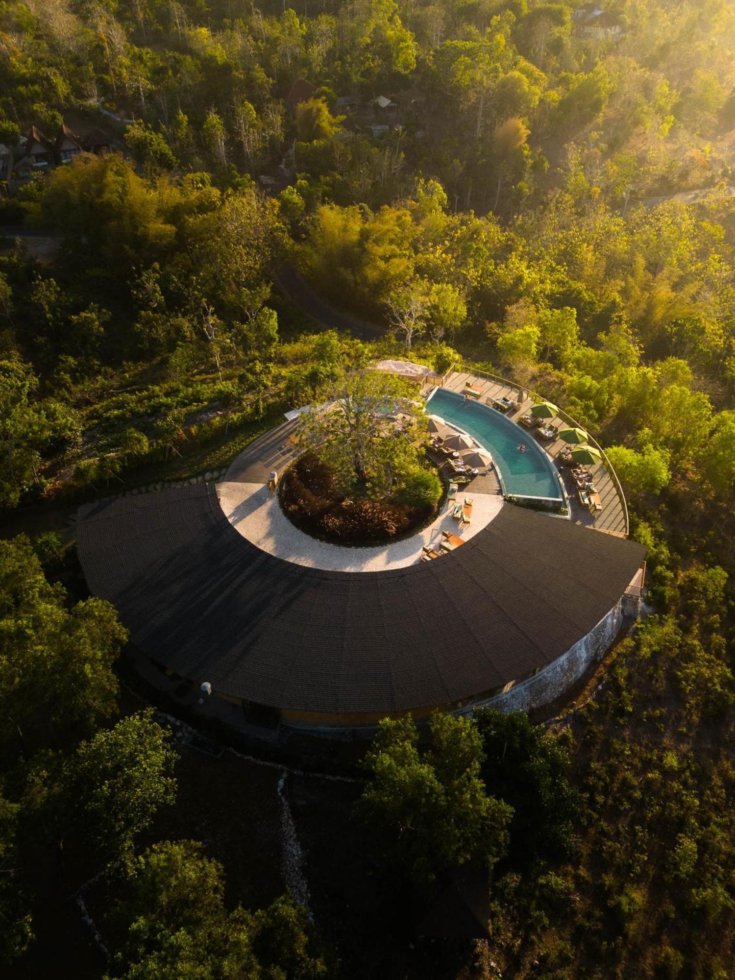 Ocean View Villas By Gruen أُلُواتو المظهر الخارجي الصورة